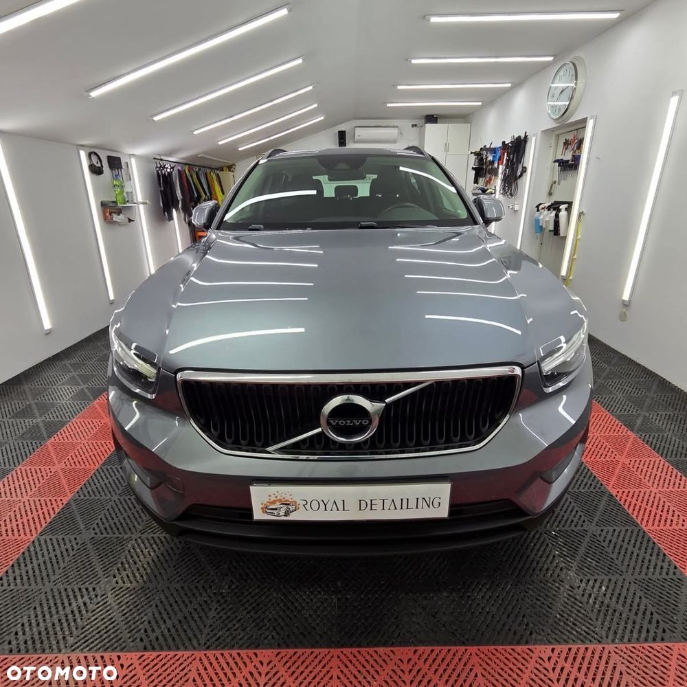 Volvo XC 40 D3 Momentum - 2