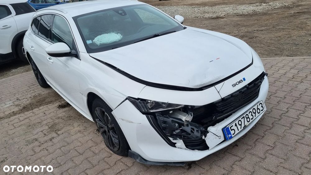 Peugeot 508 BlueHDi 160 EAT8 Allure Business-Paket - 18