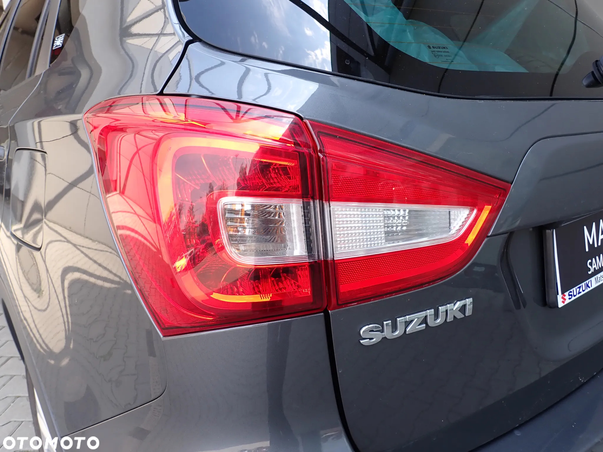 Suzuki SX4 S-Cross 1.0 T Premium - 12