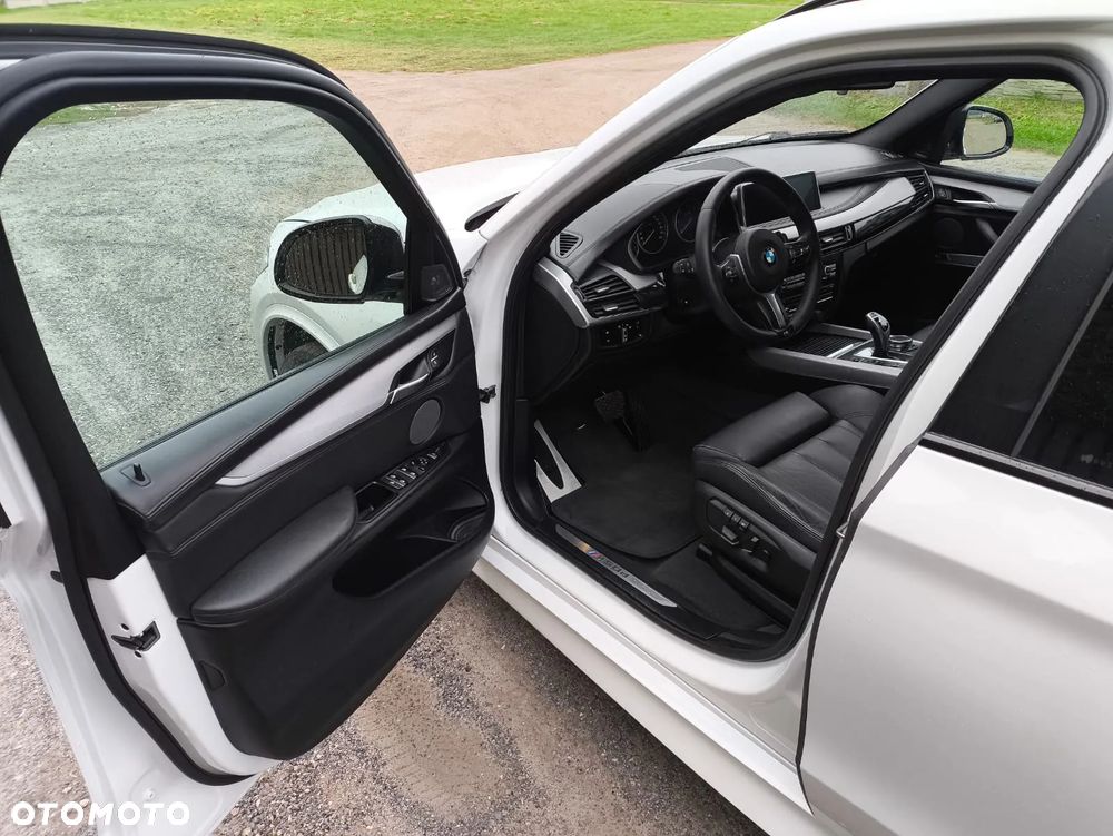 BMW X5 M M50d - 15