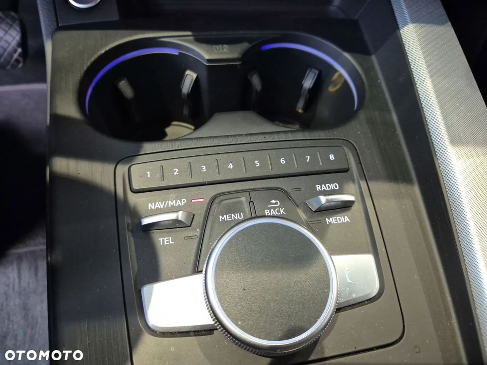 Audi A4 Limousine 45 TFSI mHEV Quattro S Line S tronic - 17