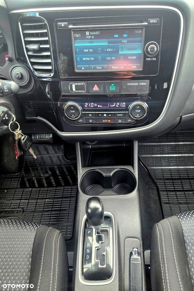 Mitsubishi Outlander 2.0 4WD Invite - 20