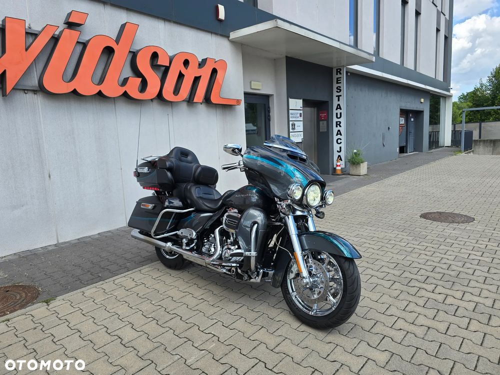 Harley-Davidson FLHTCU Ultra - 4
