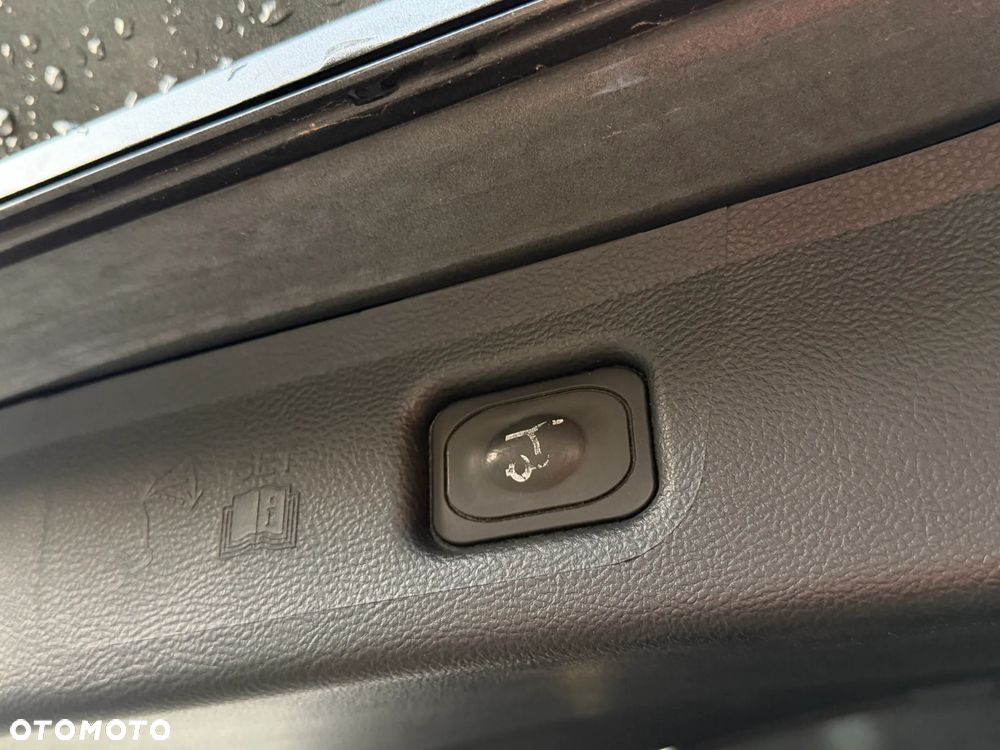Ford S-Max 2.0 EcoBlue Titanium - 16