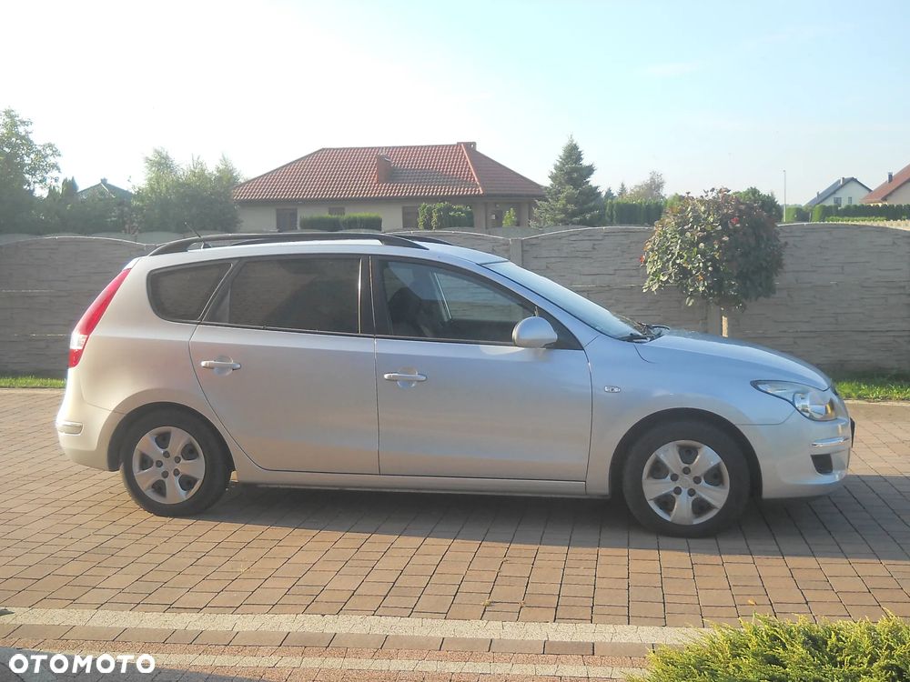 Hyundai i30 1.4 Comfort - 3