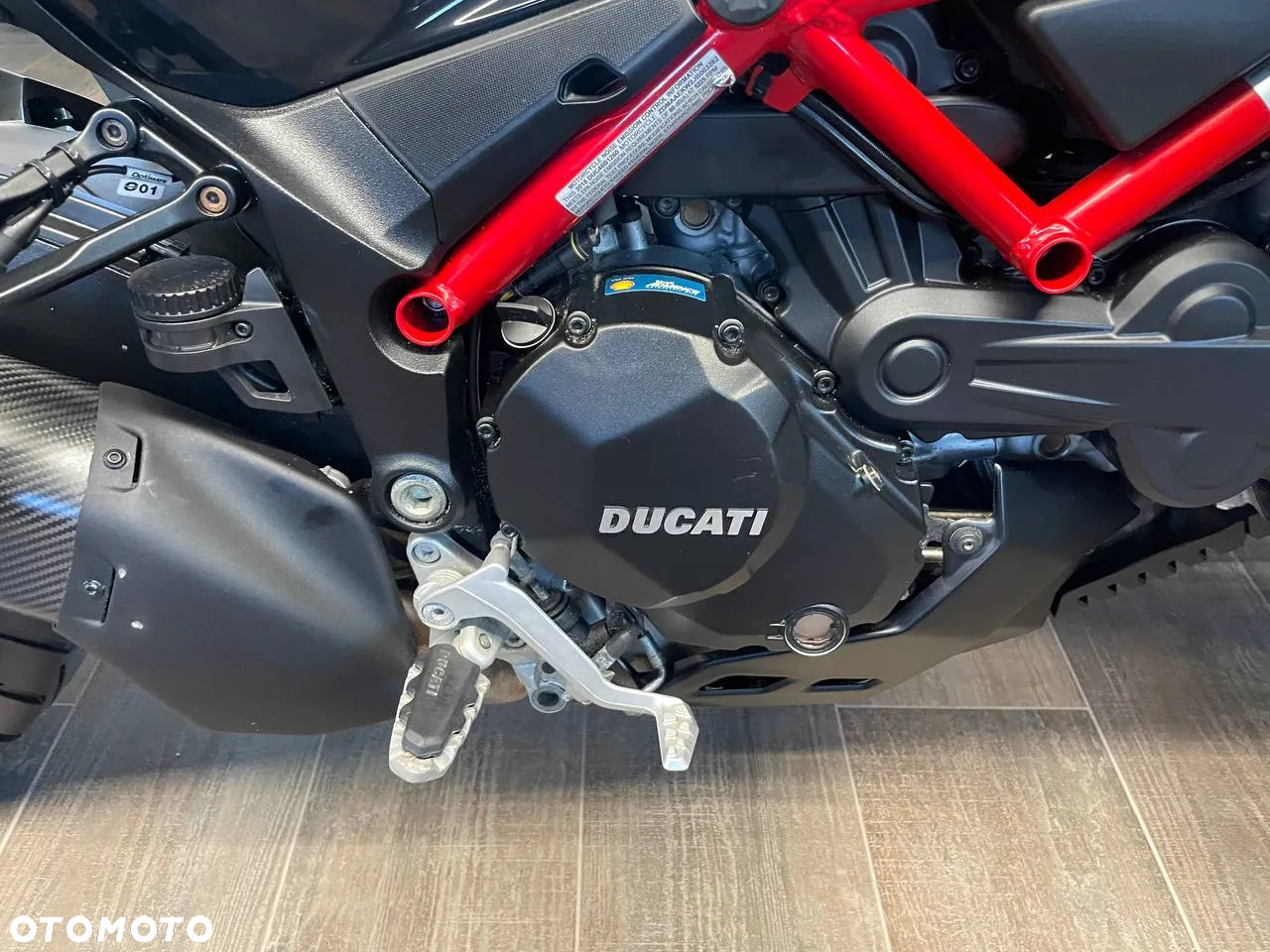 Ducati Multistrada - 16