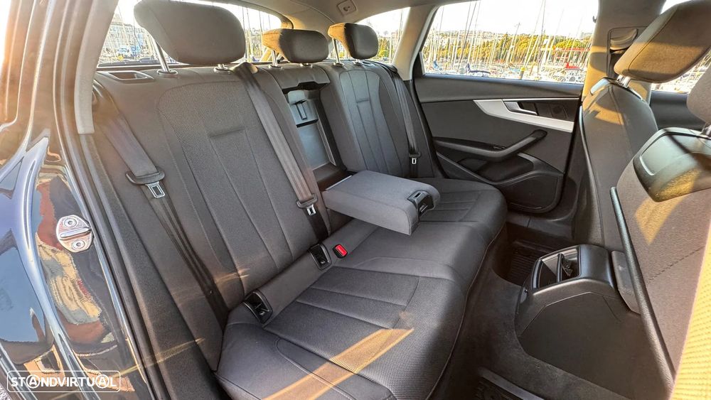 Audi A4 Avant - 19