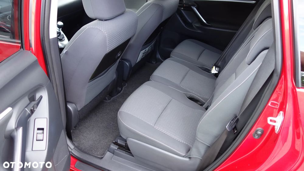 Toyota Verso 2.0 D-4D Premium 7os - 23