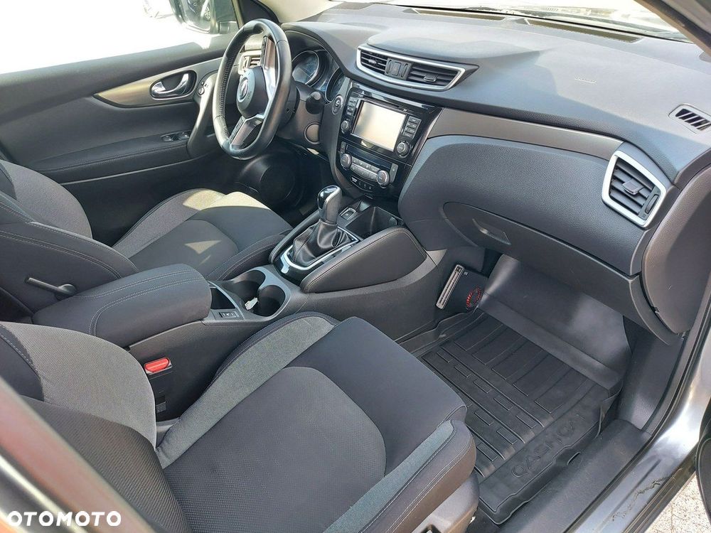Nissan Qashqai - 13