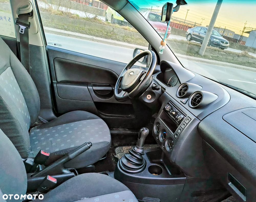 Ford Fiesta 1.4 Trend - 5