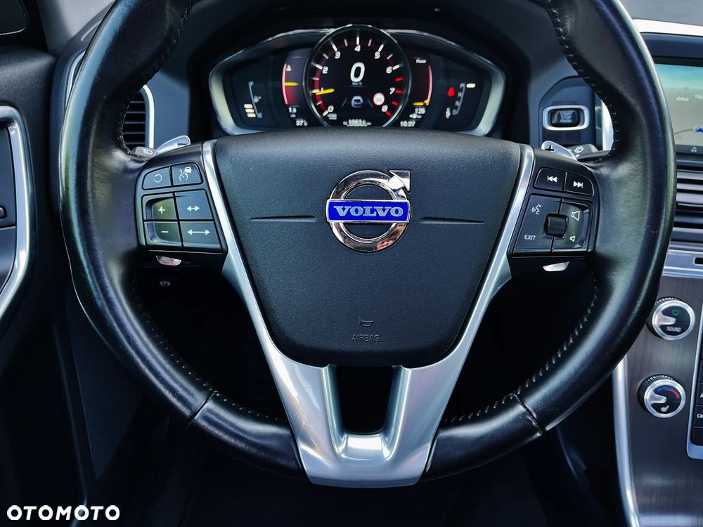 Volvo XC 60 T5 Geartronic Summum - 23