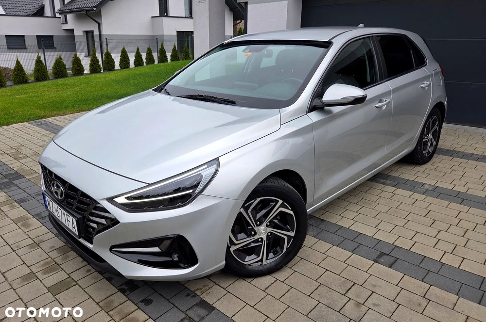 Hyundai i30 1.5 DPI Comfort - 10