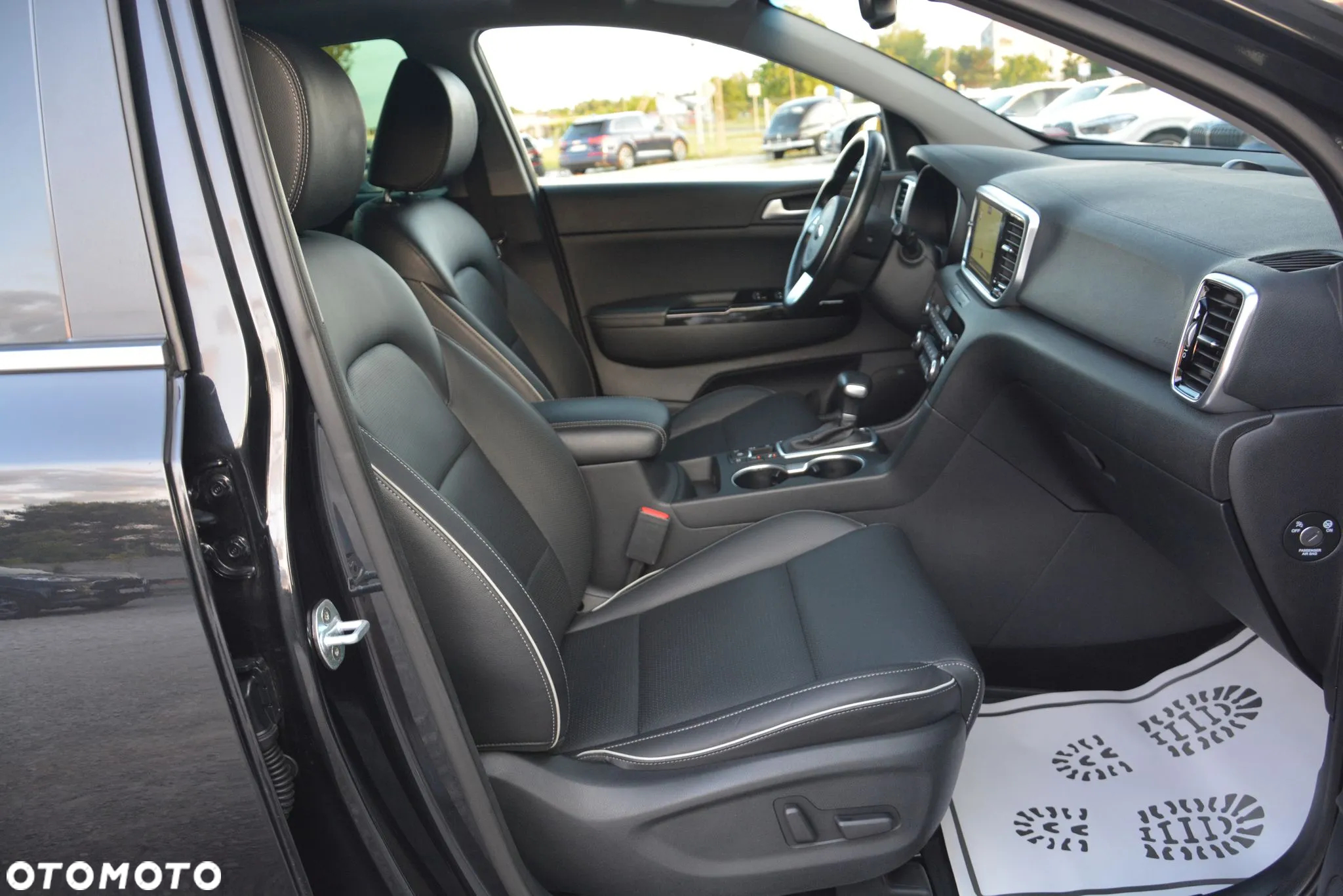 Kia Sportage 2,0 CRDI AWD Platinum - 24
