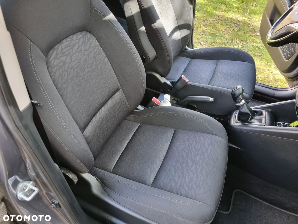 Hyundai ix20 - 6