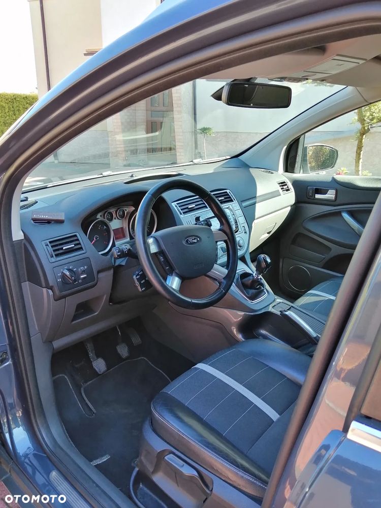 Ford Kuga 2.0 TDCi 4WD Titanium - 10