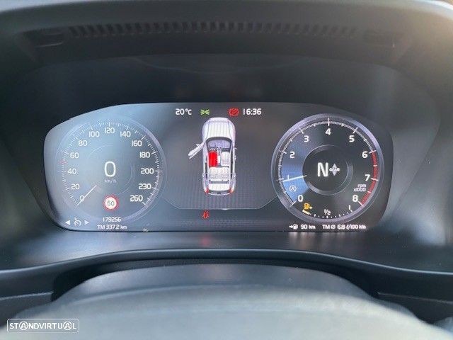 Volvo XC 40 1.5 T3 Inscription - 3