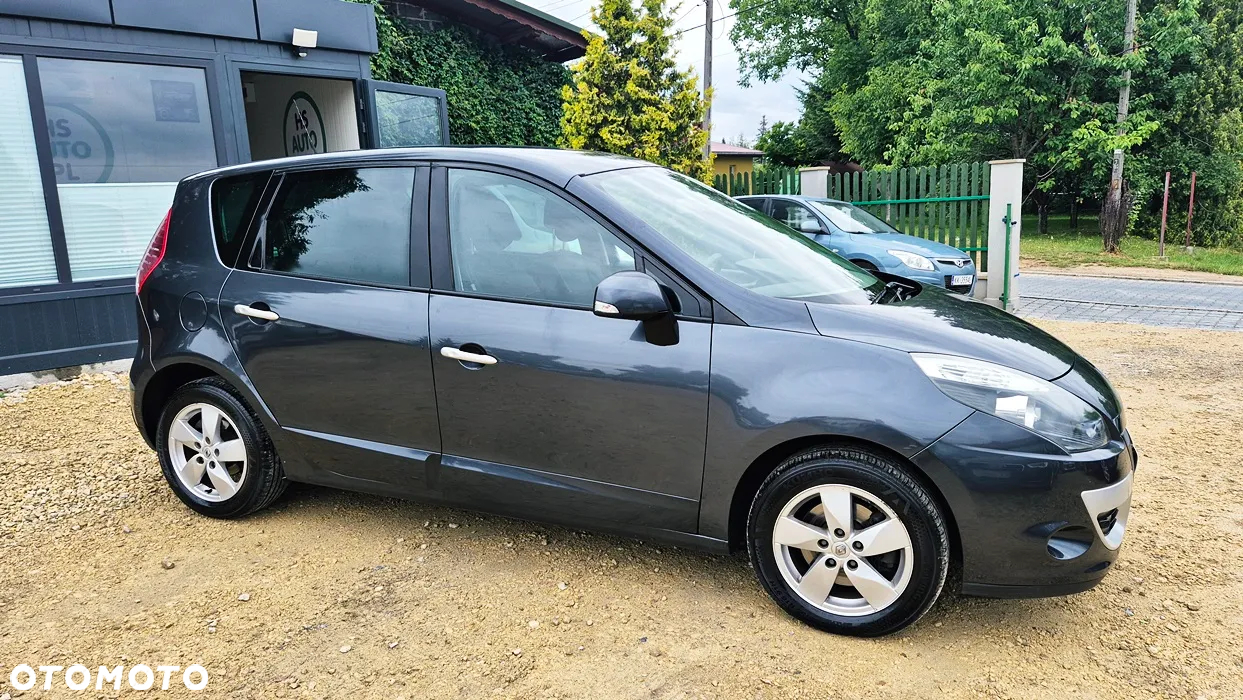 Renault Scenic 1.6 16V 110 TomTom Edition - 9