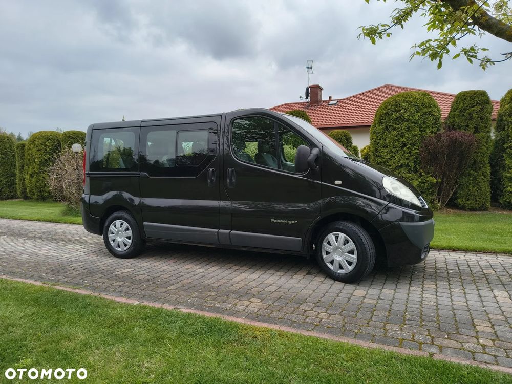 Renault Trafic L1H1 Passenger Lux - 25