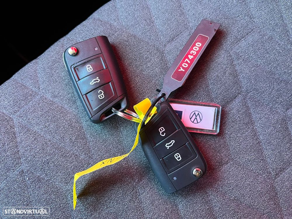 VW T-Cross 1.0 TSI - 30