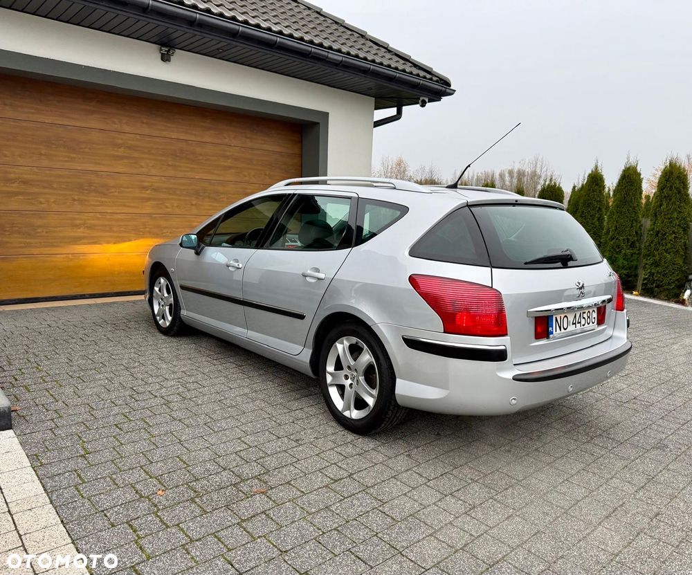 Peugeot 407 - 6