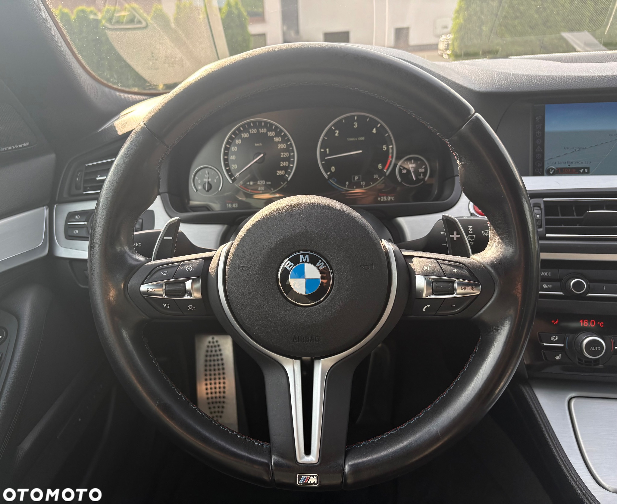 BMW Seria 5 535d xDrive Touring Modern Line - 28