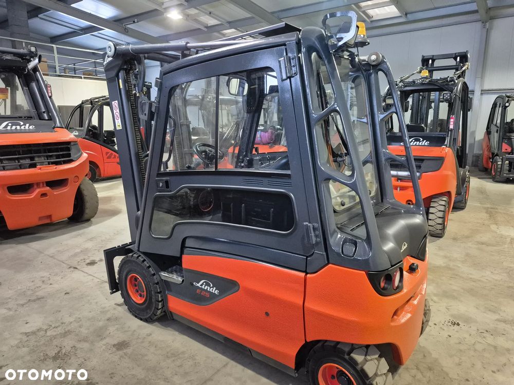 Linde E25 - 2