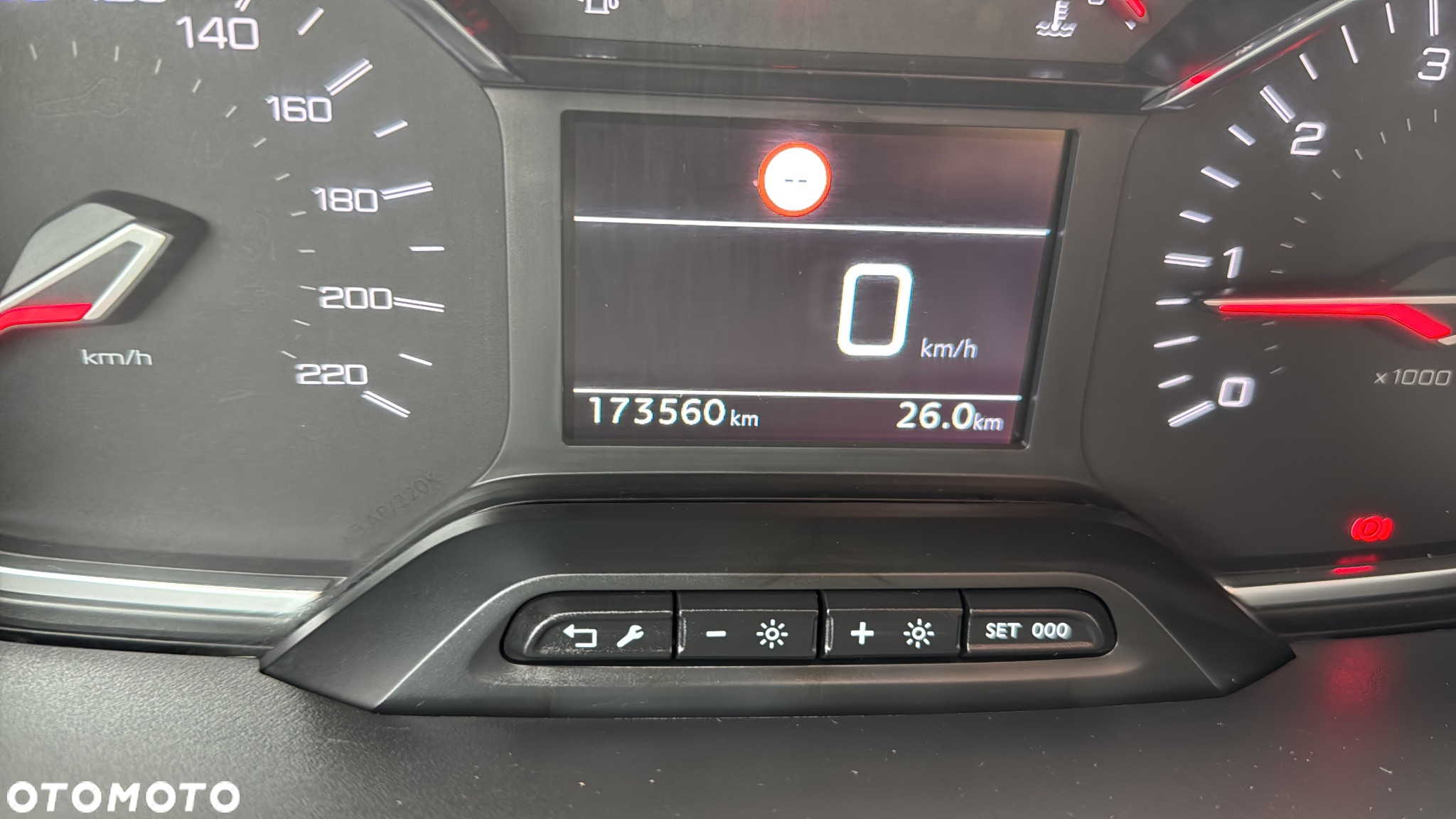 Peugeot Rifter 1.5 BlueHDI Allure Pack S&S - 28