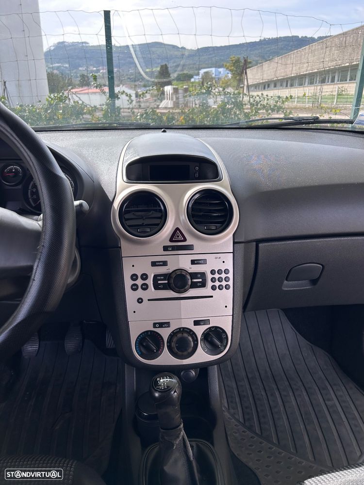 Opel Corsa 1.3 CDTI Enjoy EcoFLEX - 10