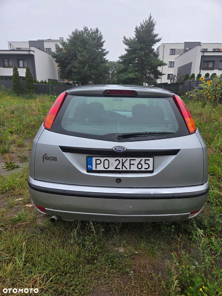 Ford Focus 1.6 16V Trend - 3