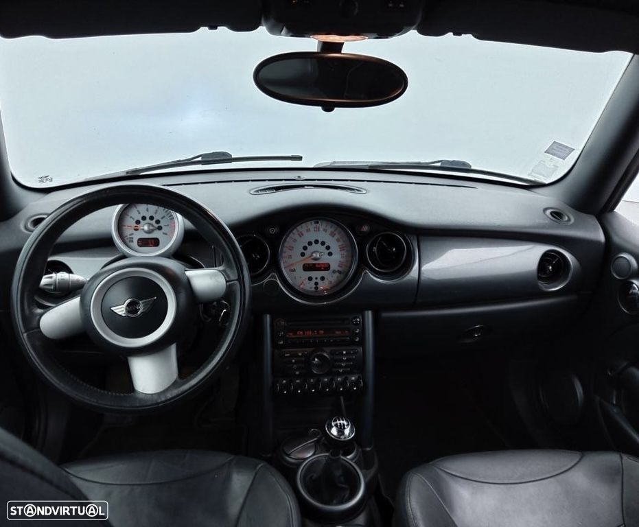 MINI Cabrio Cooper - 3