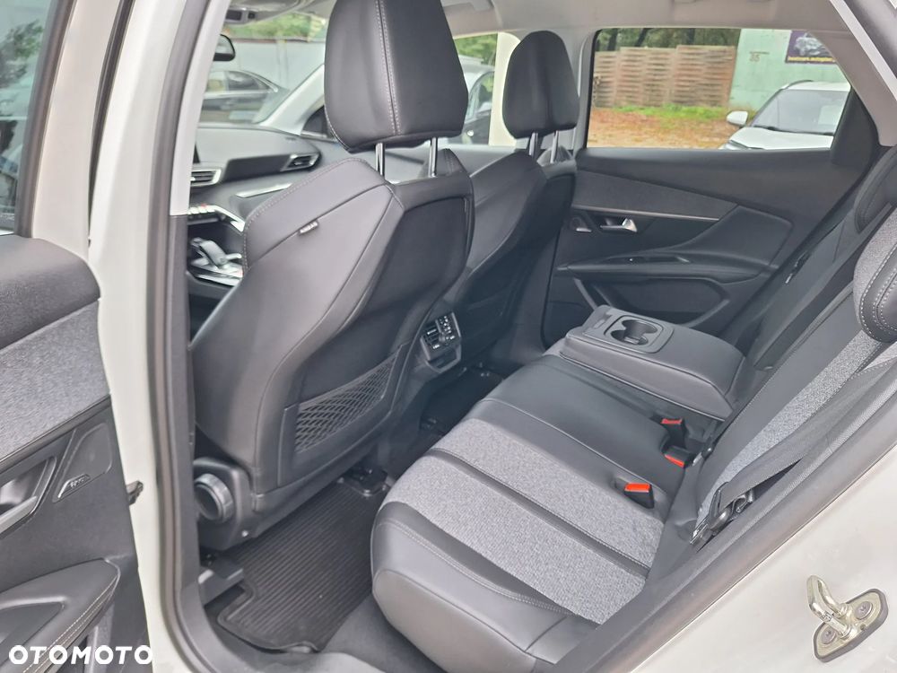 Peugeot 3008 1.6 THP Allure S&S EAT6 - 21