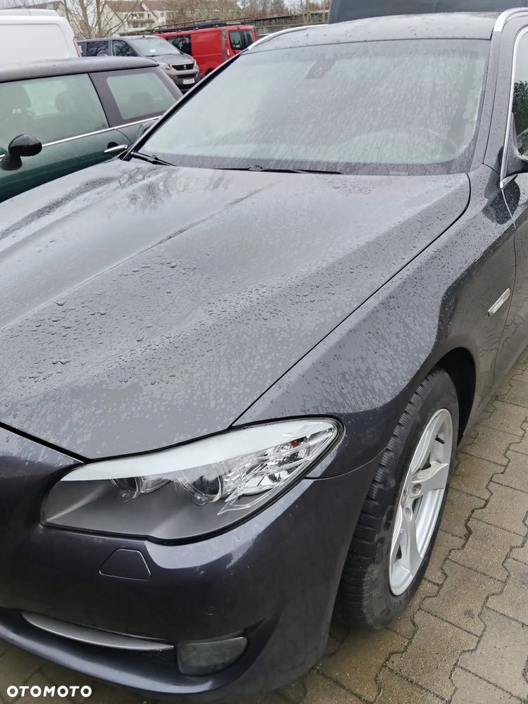 BMW Seria 5 525d xDrive Sport-Aut Modern Line - 1