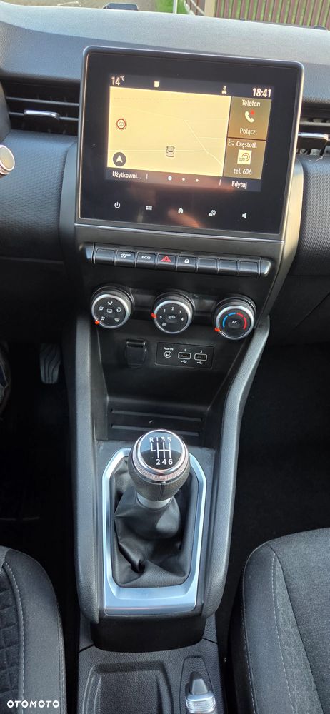 Renault Clio - 15