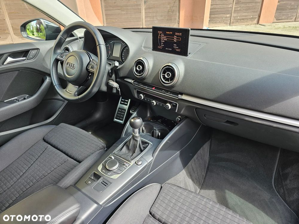 Audi A3 3-drzwiowe 1.4 TFSI Attraction - 21