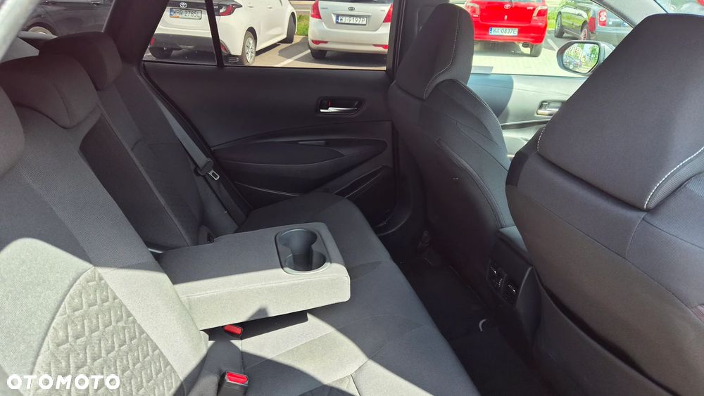 Toyota Corolla 1.8 Hybrid Comfort - 13