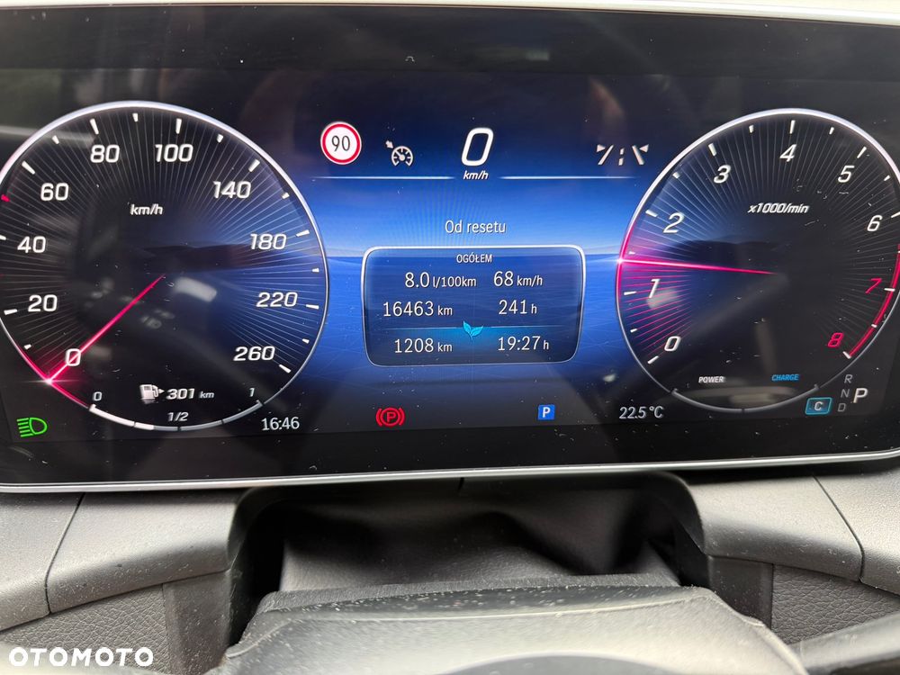 Mercedes-Benz GLC 300 mHEV 4-Matic AMG Line - 9