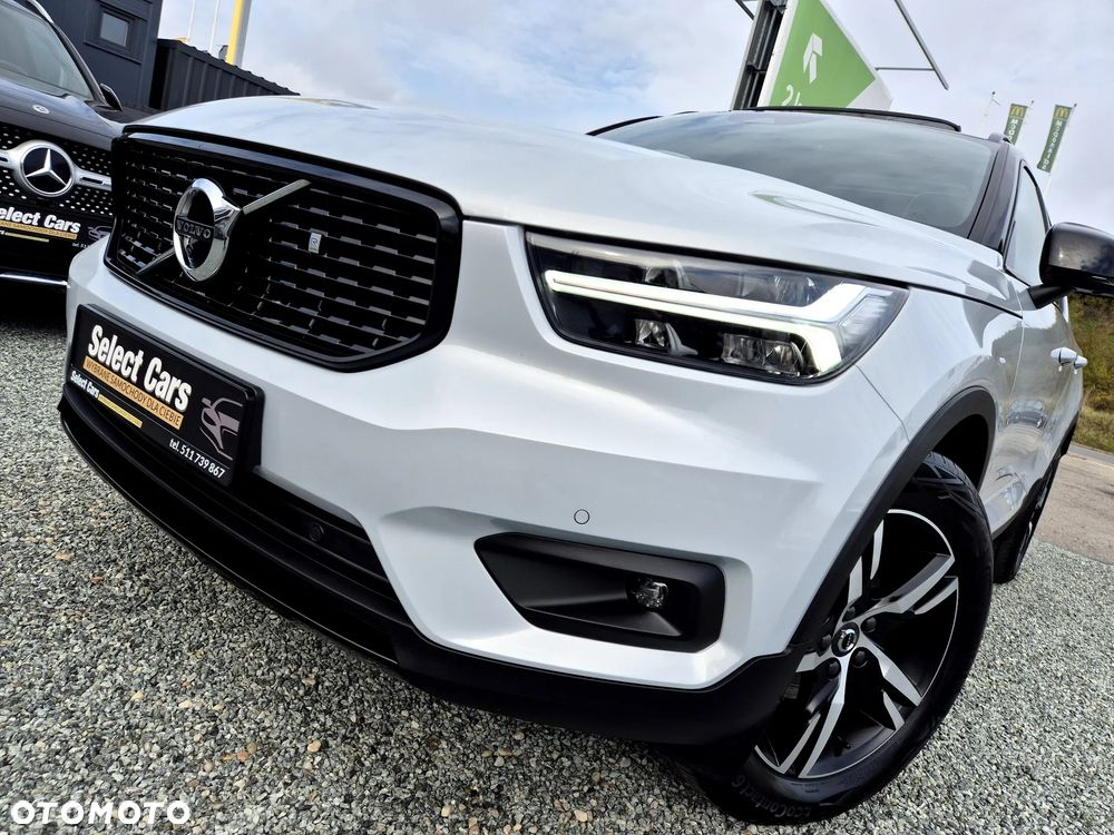 Volvo XC 40 T3 R-Design - 1