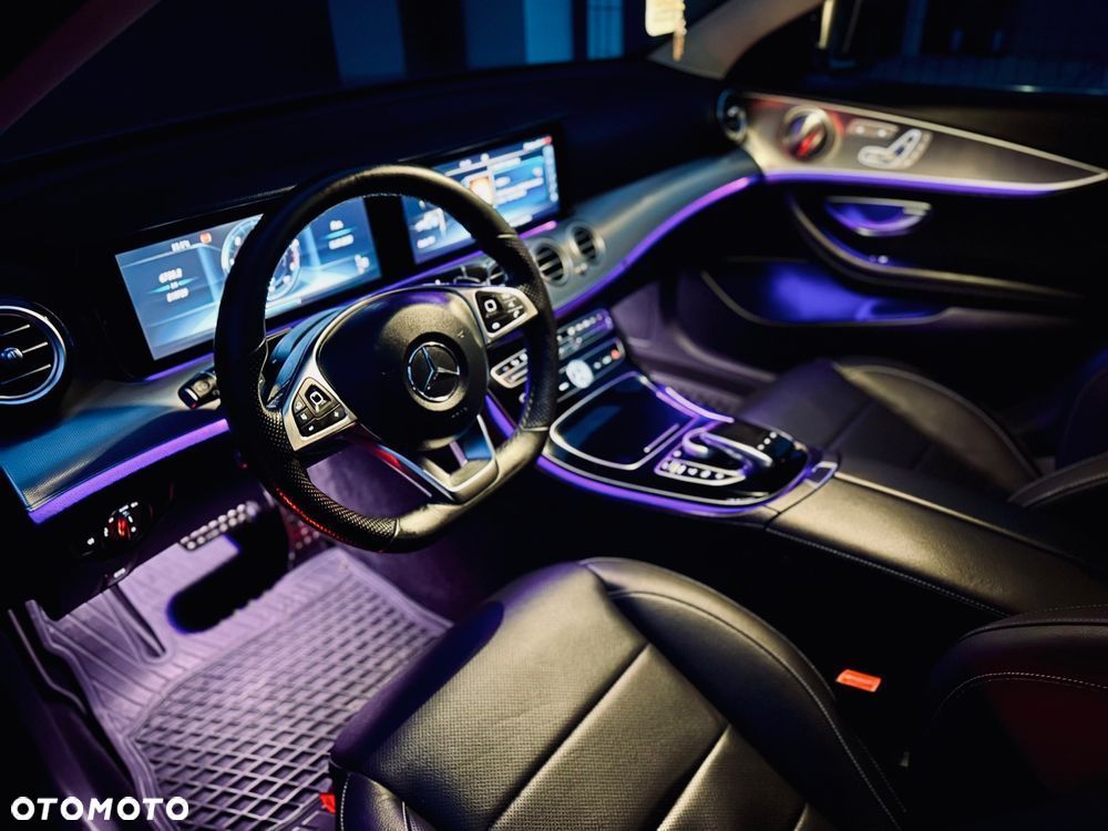 Mercedes-Benz Klasa E 220 d 9G-TRONIC - 31