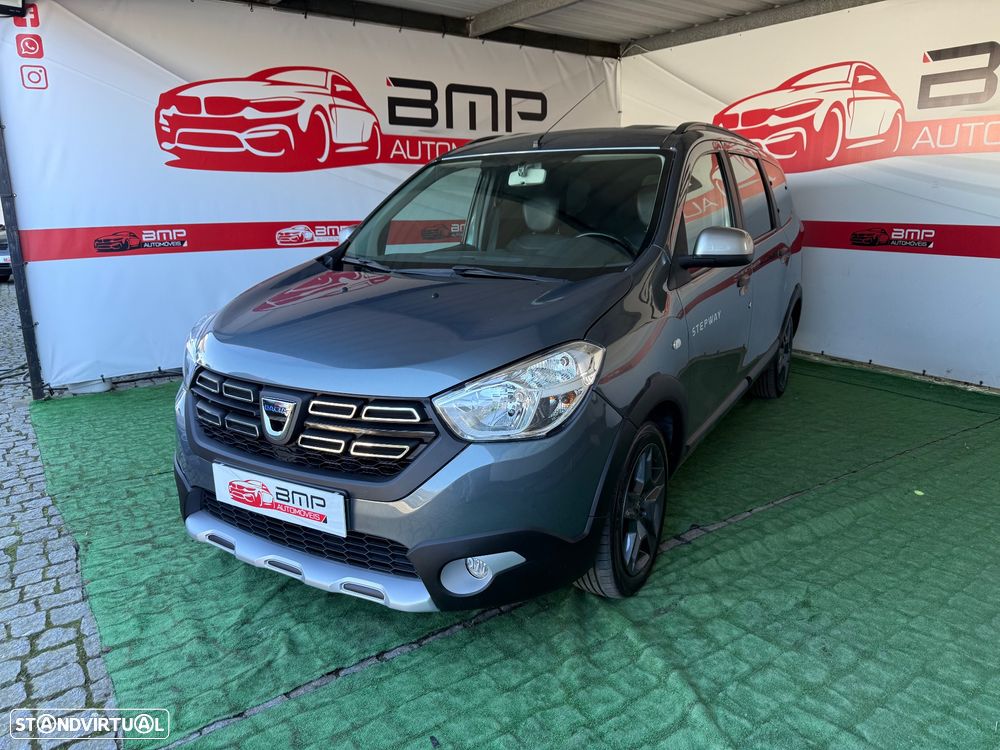 Dacia Lodgy dCi 110 Stepway - 3