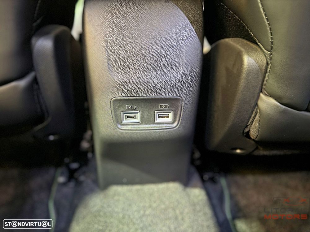 Peugeot 2008 1.2 PureTech GT EAT8 - 17
