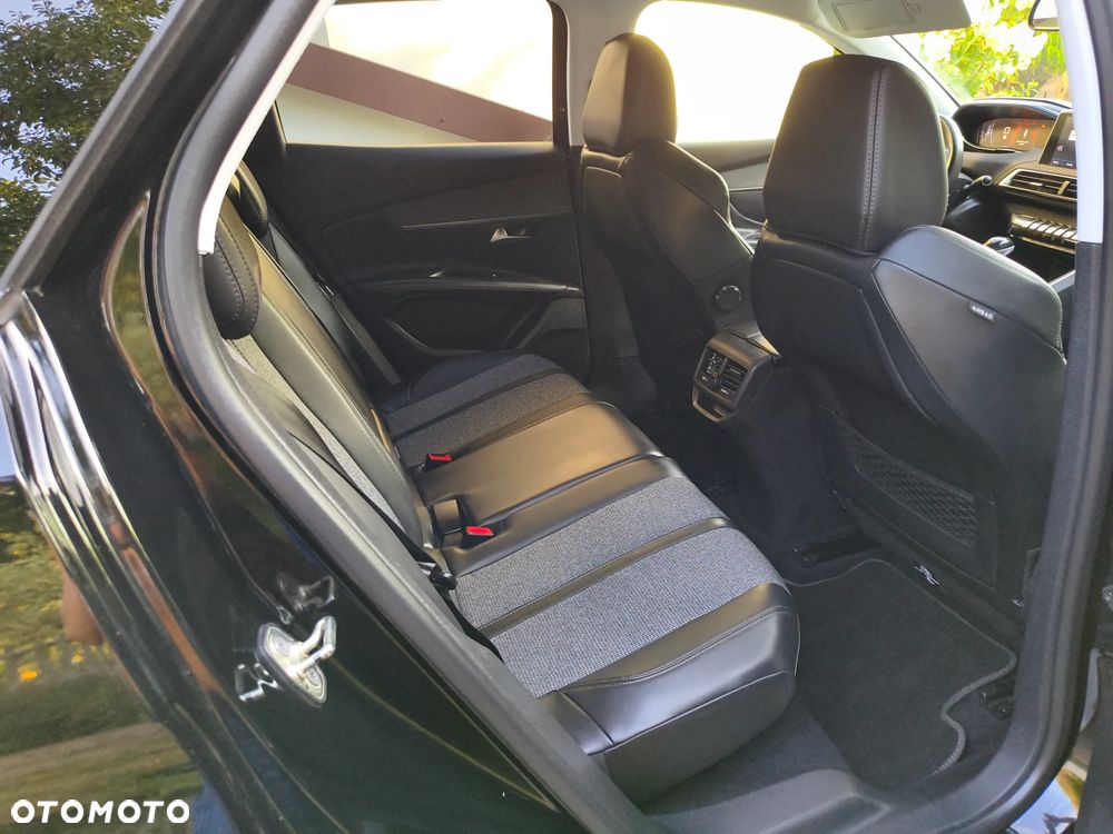 Peugeot 3008 BlueHDi 130 Stop & Start Allure - 37