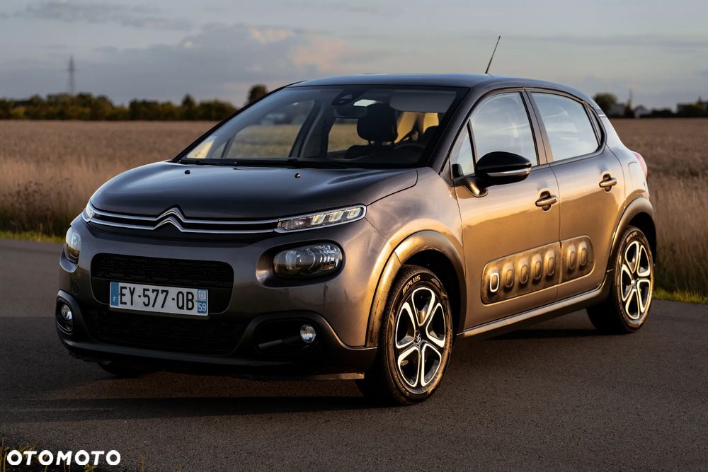 Citroën C3 1.2 PureTech Shine - 1