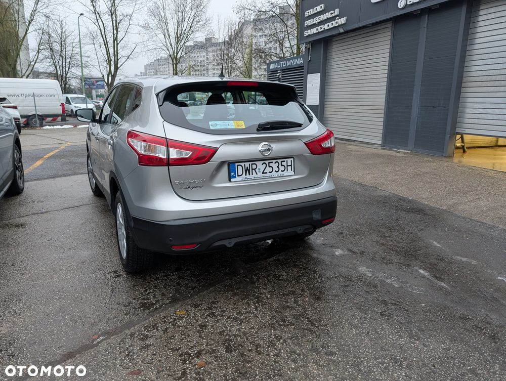Nissan Qashqai 1.2 DIG-T Visia - 2