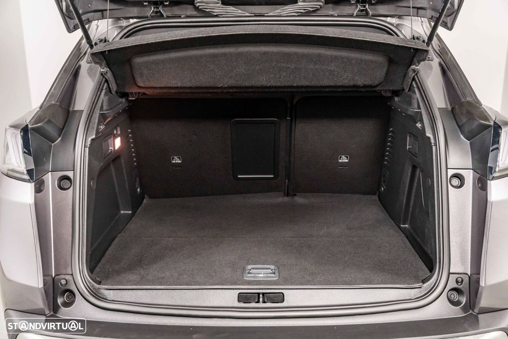 Peugeot 3008 1.6 Hybrid Allure Pack e-EAT8 - 33
