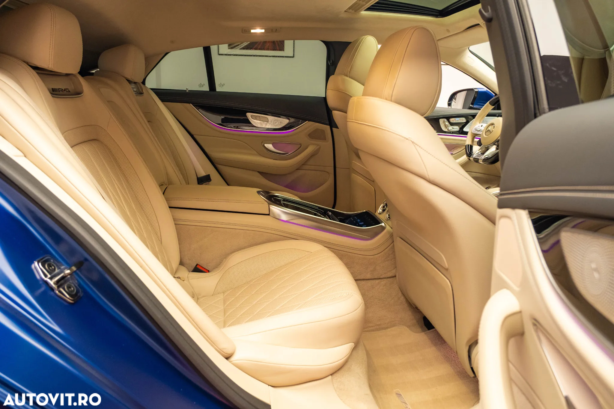 Mercedes-Benz AMG GT-S 63 4MATIC+ - 30