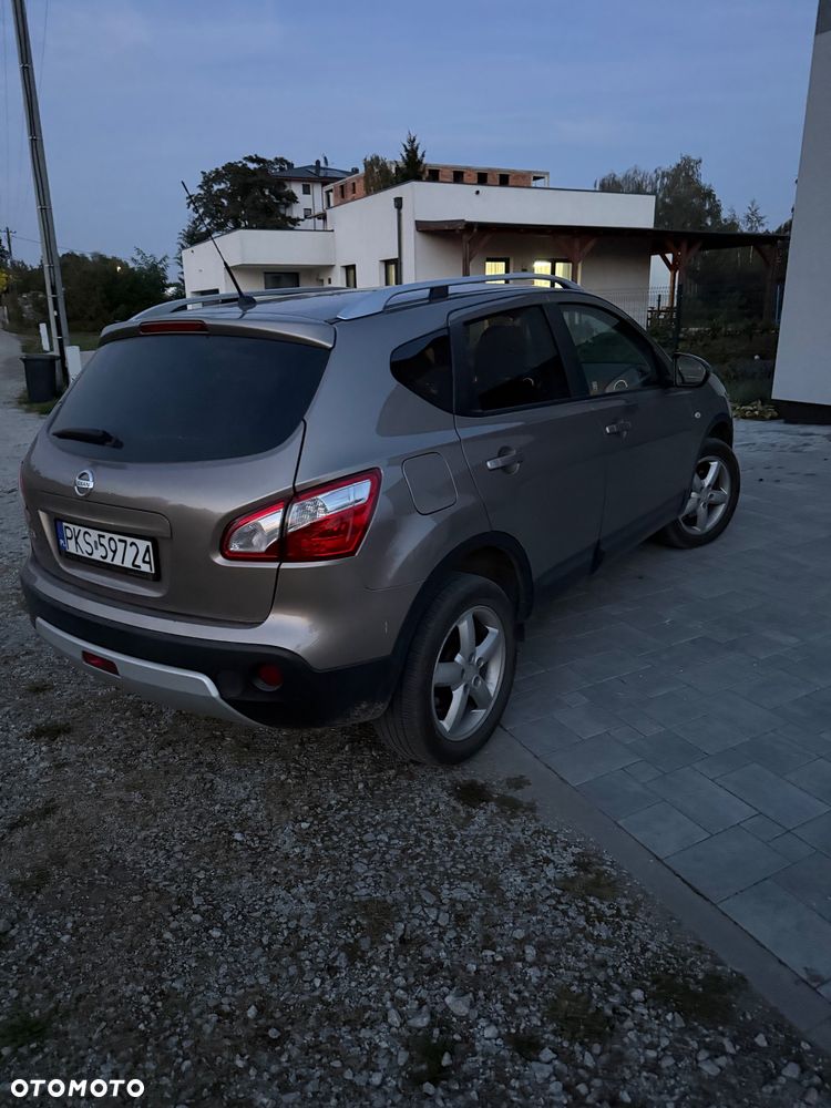 Nissan Qashqai - 9