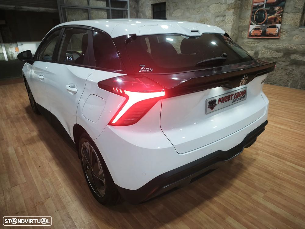 MG MG4 51 kWh Standard - 6