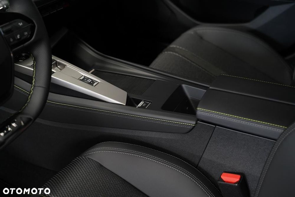 Peugeot 308 1.5 BlueHDi GT S&S EAT8 - 21