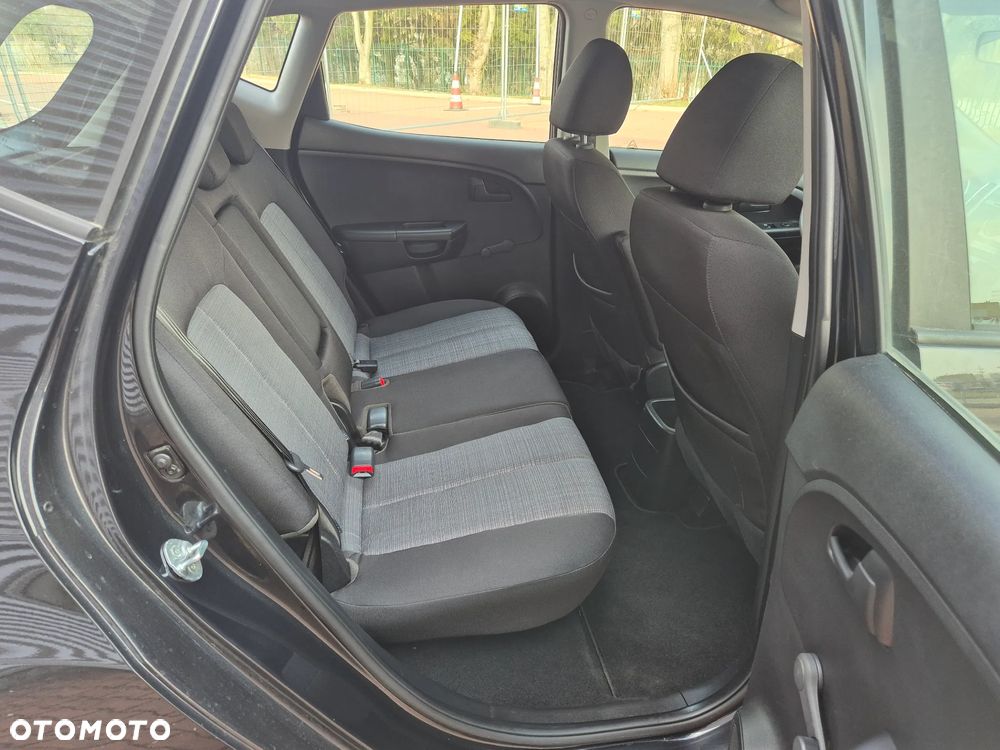 Kia Venga 1.6 Business Line - 20