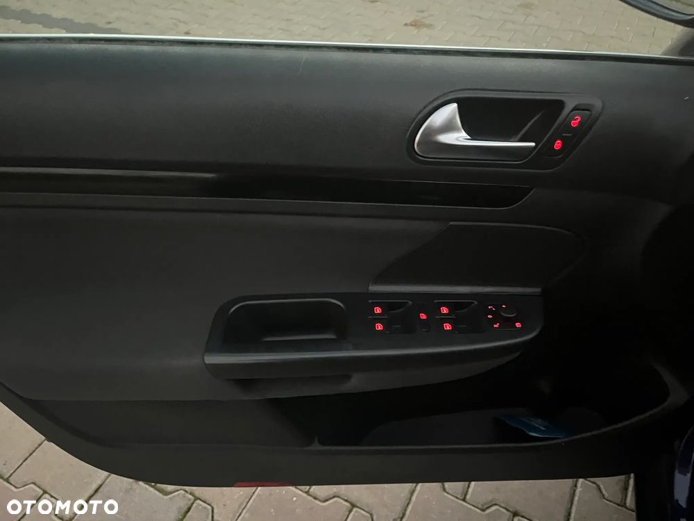 Volkswagen Golf 1.2 TSI BlueMotion Technology Comfortline - 30